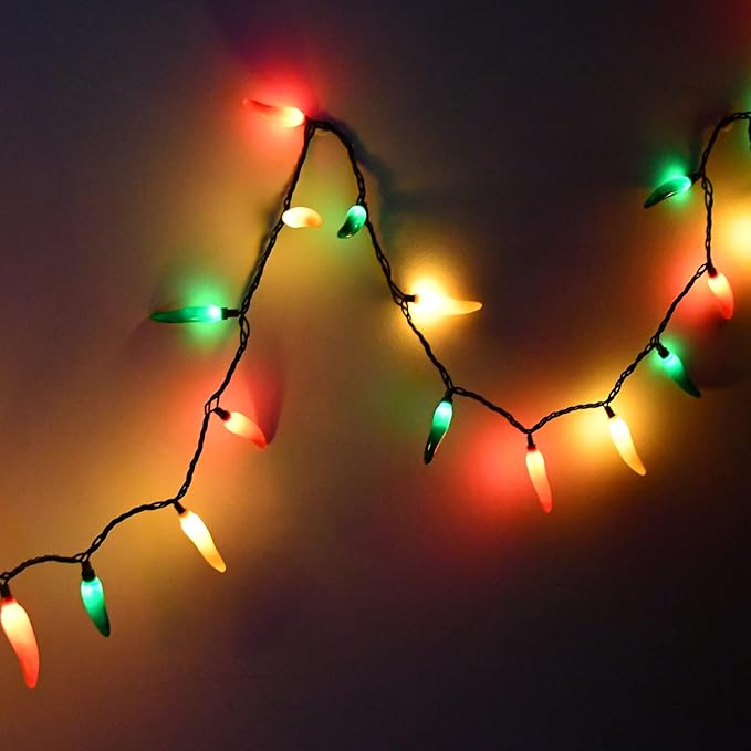 Multicolor Chili Pepper Lights, 13.6Ft Christmas Decorative String Lights with 35 Red Green Yellow Chili Light, Connectable Chili Pepper Lights for Outdoor Indoor Xmas Party Kitchen Garden