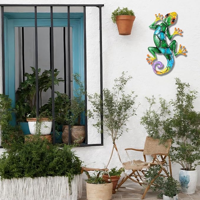2 Piece Metal Gecko Wall Decor, Lizard Outdoor Wall Art,Colorful Gecko Wall Art Hanging Indoor and Outdoor, Patio Garden Fence Home Decor (17 inch)