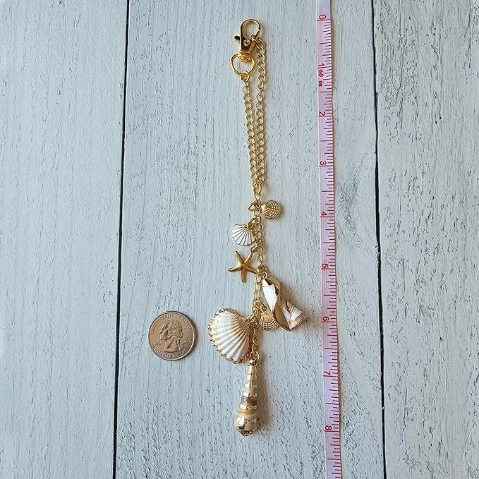Sea Shells Car Decor,Cute Coastal Hanging Charm for Rear View Mirror, Boho Beach Themed Car Accessories,Hand-Made Starfish Conchas Aesthetic Ornament Pendant for Women