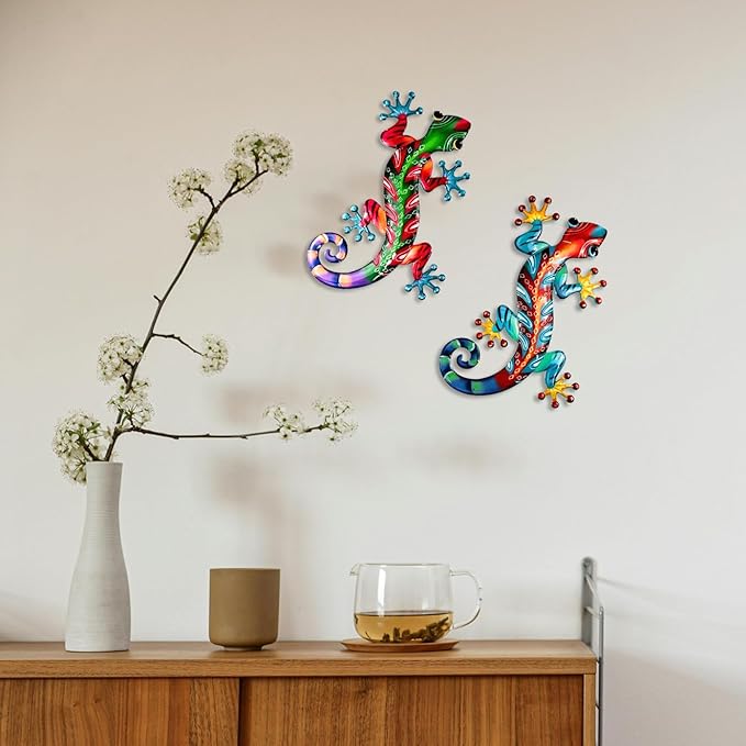 Set of 2 Large Metal Gecko Wall Decor, Outdoor Lizard Wall Art Upgrade Handmade Hanging Sculpture Decoration for Indoor Outdoor Home Garden Yard Fence Patio (2PC Large Gecko)