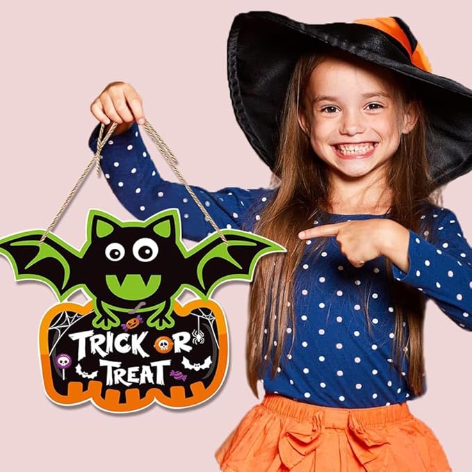 Halloween Door Decorations Bats Hanging Sign Front Door Hanger Wreath Decor Indoor Outdoor Decor for Halloween Party Home Farmhouse Wall Porch Yard Window Decoration Supplies