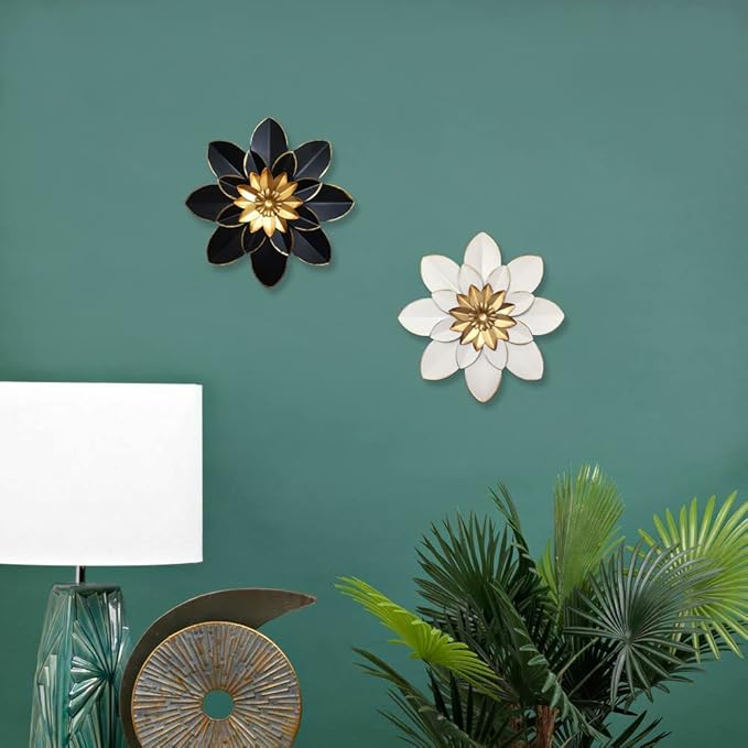 Metal Flower Wall Art Decor, 9.5“ Rustic Modern Floral Sculpture, Distressed Iron Wall Hanging Home Decoration Accent Artworks for Indoor Kitchen Bedroom Living Room Office Outdoor Garden Patio