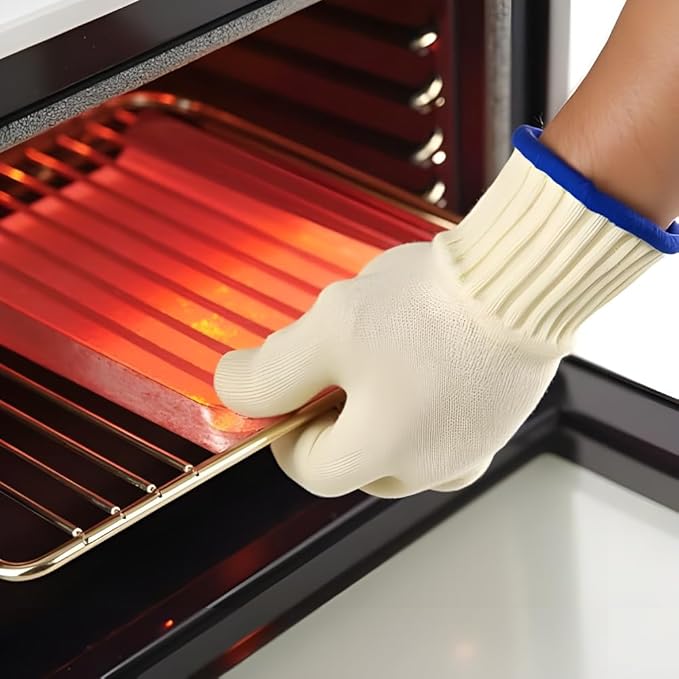 G & F 1689L Dupont Nomex® & Kevlar® Heat Resistant Oven Gloves, for BBQ, Fireplace,and Grilling. Commercial Grade, Large, Sold by 1 Piece