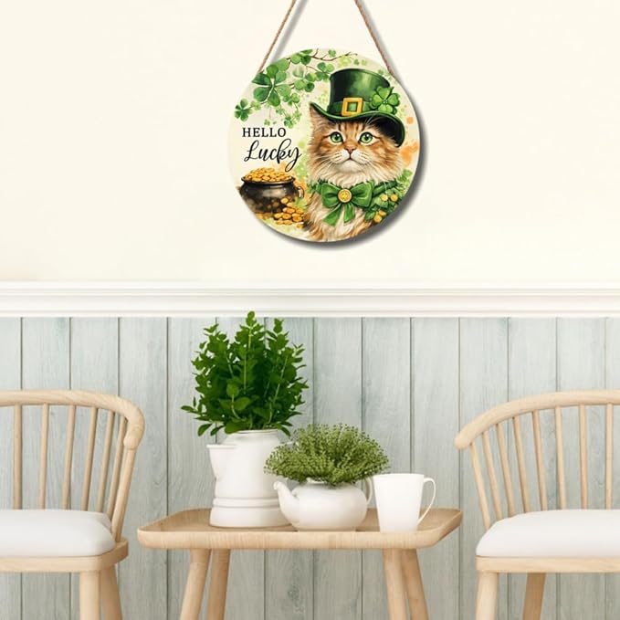 St. Patrick's Day Decoration Sign Funny Cute Cat Wall Pediment Holiday Shamrock Front Door Wooden Plaque Hello Lucky St Patricks Day Door Sign for Yard Porch Spring Summer Decoration