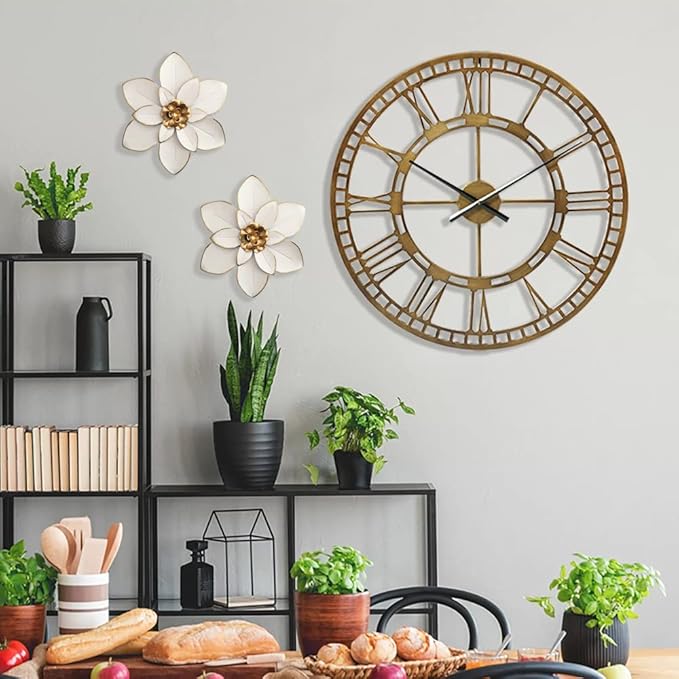 Metal Flower Wall Art Decor, 10“ Rustic Modern Floral Sculpture, Distressed Iron Wall Hanging Home Decoration Accent Artworks for Indoor Kitchen Bedroom Living Room Office Outdoor Garden Patio