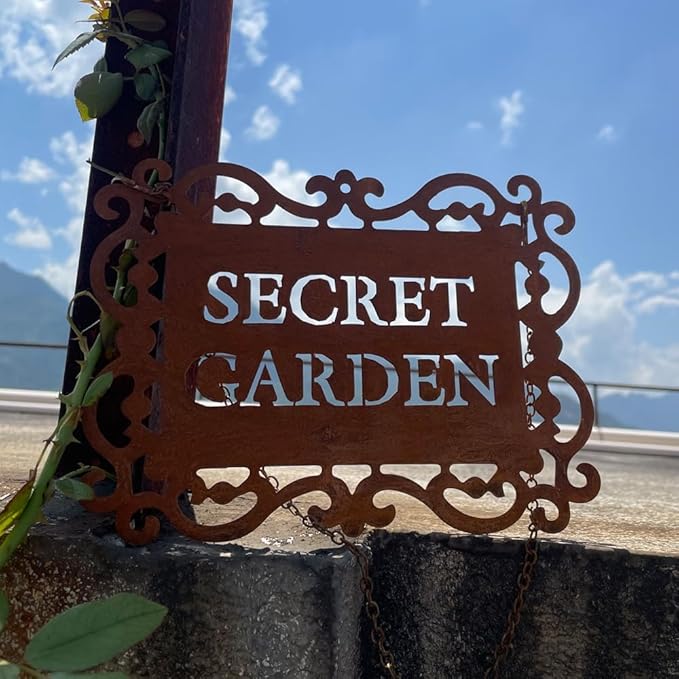 Rustic Iron “Secret Garden” Hanging Sign, Natural Rust Patina Metal Plaque with Ornate Cutout Scrollwork and Chain, Garden Gate & Wall Decor, 7.9 × 5.9 Inches