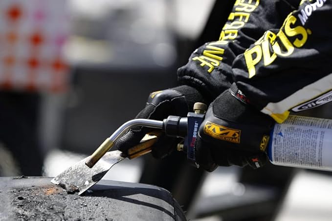 Mechanix Wear CarbonX Level 1 Fire Protection Gloves - Genuine Leather Extreme Heat & Flame Resistant Gloves - Heavy Duty High Temperature Resistance - XX-Large - Black
