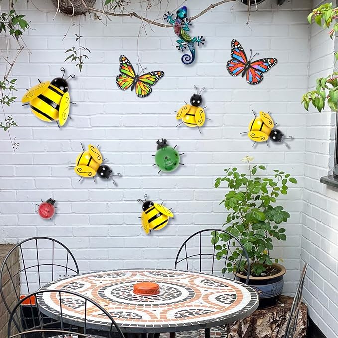 MACLARONX 4 PCS Metal Bumble Bee Garden Decor Outdoor Honey Bee Fence Yard Art Outside Patio Home Wall Decoration