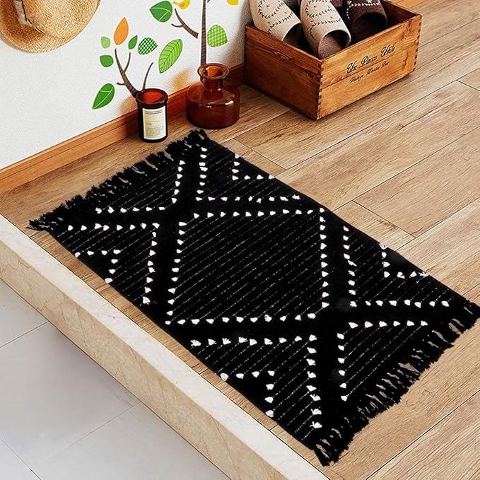 LIVEBOX Boho Black Bathroom Rug 2x3 Bath Mat, Washable Small Cotton Woven Throw Rugs, Moroccan Area Carpet with Tassel for Kitchen Sink Front Door Entryway