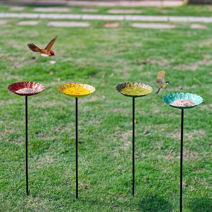 DREAMSOUL Flower Bird Bath with Metal Stake, Small Bird Baths for Outdoors Birdbath Set for Bird Lovers Garden Decoration (4 PCS)