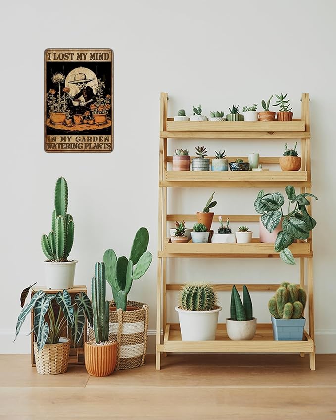 Garden Skeleton Sign, I Lost My Mind In My Garden Watering Plants Funny Skeleton Sign, Retro Backyard Fence Poster, Vintage Yard Gardening Decor Outdoor, Gardening Gift for Woman, Grandma 8 * 12"