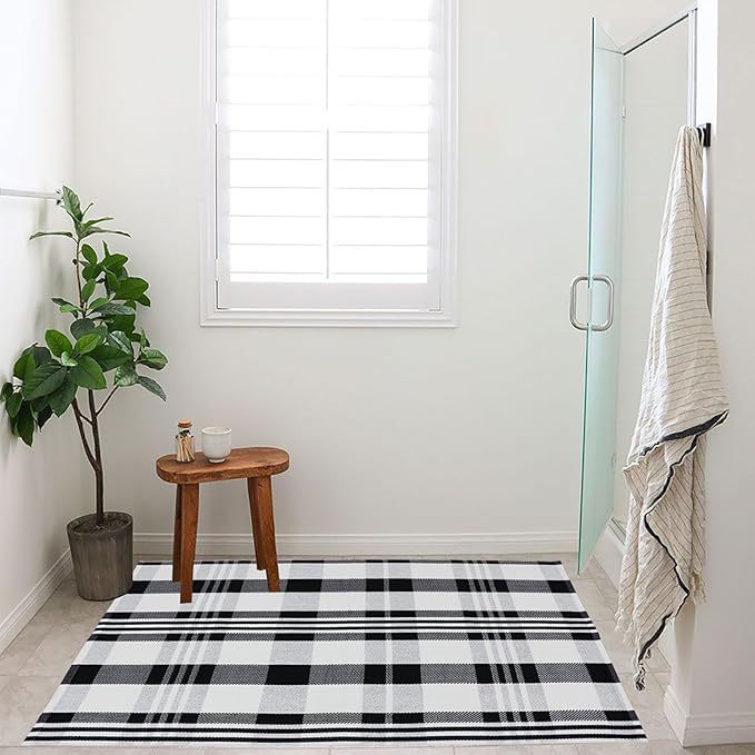 Fall Décor Plaid Rug, 2'4" x 3'7" Black&White Check Indoor/Outdoor Area Rug, Layering Rug for Hello/Welcome Doormat, Machine Washable Cotton Woven Rugs for Farmhouse Front Porch,Entryway