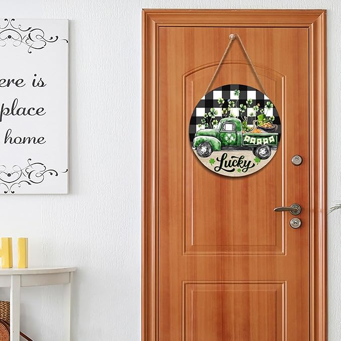 St. Patrick's Day Green Lucky Truck Door Sign For Front Door Decor,Shamrock Clover Buffalo Plaid Check Wooden Sign 12"x 12" Round Farmhouse Irish Hanging Door Sign Decoration for Wall Rustic Decor
