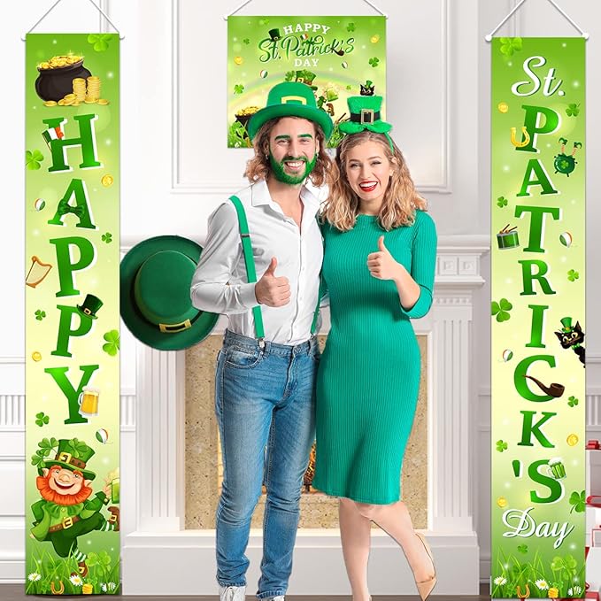 St Patricks Day Porch Sign Decoration - 3 Pack Green Clover Banner Yard Sign Irish Clover Front Door Hanging Banner for Outdoor Indoor Hanging Background St. Patrick's Day Family Party