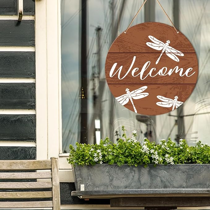 Muktoujaumai Welcome Sign Front Door Decor, Welcome Round Hanging Sign Decor Rustic Decorations Dragonfly Wall Wood Sign for Door, Porch, Home, Housewarming Gift for New House Friend Family