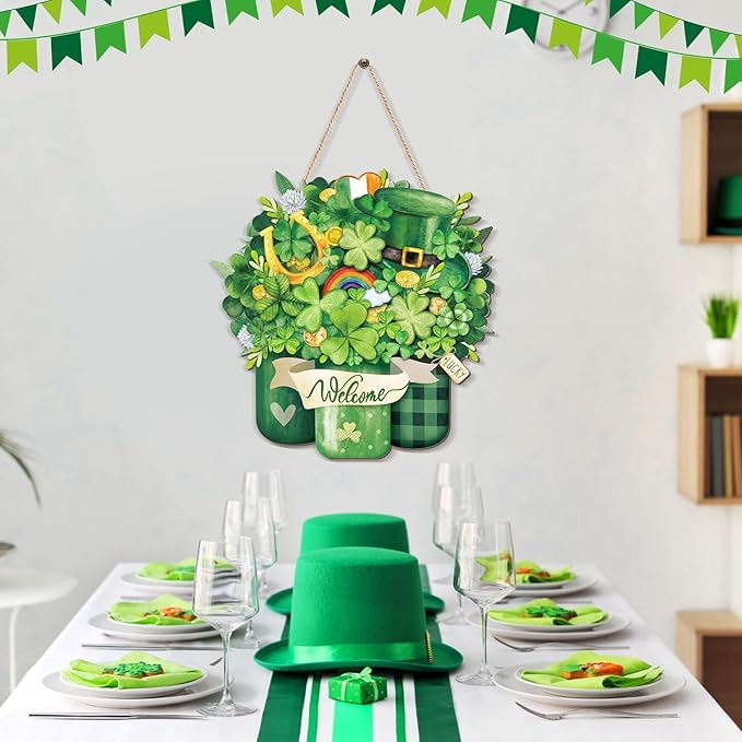 Boao St. Patrick's Day Welcome Sign Wooden Hanging Decor Farmhouse Rustic Door Decoration St. Patrick's Day Wreath Sign with Bow Ornament for Irish Home Indoor Outdoor Holiday Farmhouse Window