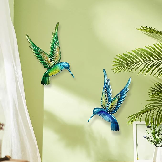 HONGLAND Metal Hummingbird Wall Art 15inch Metal Birds Wall Sculpture Garden Decoration Outdoor Statue Patio Fence Hanging Plaques 2 Pack