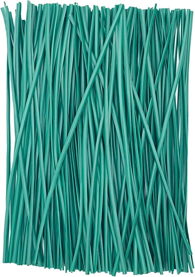 Green Plastic Twist Ties Bulk, 6 Inch Reusable Twist Ties Garden Ties for Plants, 500 Pcs Metallic Twist Ties for Bread Bags, Vines and Wrapping Cords, Christmas Decor
