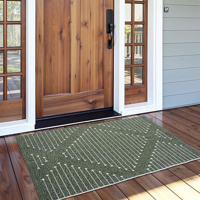 LIVEBOX Green Front Door Mat, Washable Kitchen Rug Cotton Woven Doormat,Small Area Rug for Entryway,Porch (Dark Green & White, 2.3X 3.6)