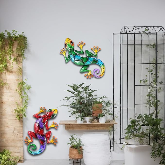 2 Piece Metal Gecko Wall Decor, Lizard Outdoor Wall Art,Colorful Gecko Wall Art Hanging Indoor and Outdoor, Patio Garden Fence Home Decor (17 inch)