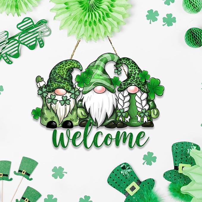 St Patricks Day Door Decorations, St Patricks Day Gnome Decorations, Shamrock Decoration, Shamrock Gnome Wood Hanging Sign for Office Party Porch Yard Outdoor Indoor Home Decor Irish Decor