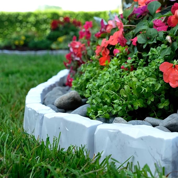 EasyFlex No-Dig Landscape Edging with Anchoring Spikes, 2.7 in. Tall Decorative Stone-Look Garden Border, 15 Foot Kit, Light Gray (3602G-15C)