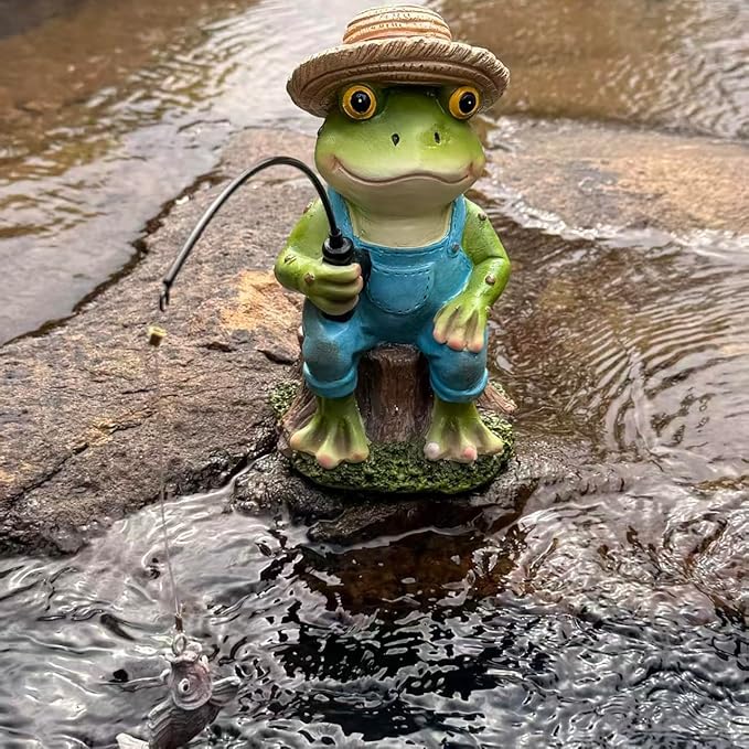 Outdoor Frog Statue Garden Koi Pond Resin Decoration, Frog Decor for Yard 7.1'' Fishing Statue Patio, Lawn Garden Decorative, Fishing Animals for Waterfalls or Koi Pond Additioanl, Gifts for Mom