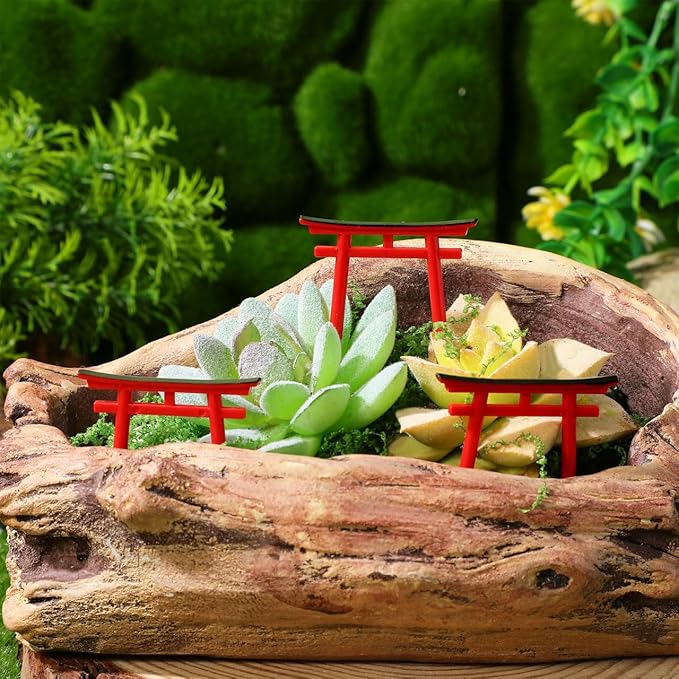 PRETYZOOM 4pcs Japanese Torii Gate Miniature Decoration Mini Red Shinto Temple Torii Garden Gate Ornament for Fairy Zen Garden Fish Tank Landscape Accessories