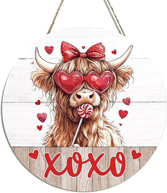 Valentines Day Wall Decor, Valentines Day Door Decorations, Gift for Boyfriend Girlfriend, Vintage Heart Bow Highland Cow XOXO Wood Hanging Sign Anniversary Porch Home Office Door Decor