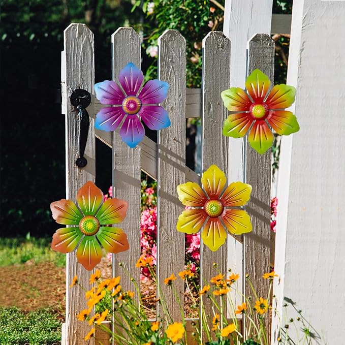 Metal Flowers Outdoor Decorations, 4pcs Metal Wall Art Hanging Decorations for Outdoor Fence Garden Yard Patio Decor, Gift for Mom Friends