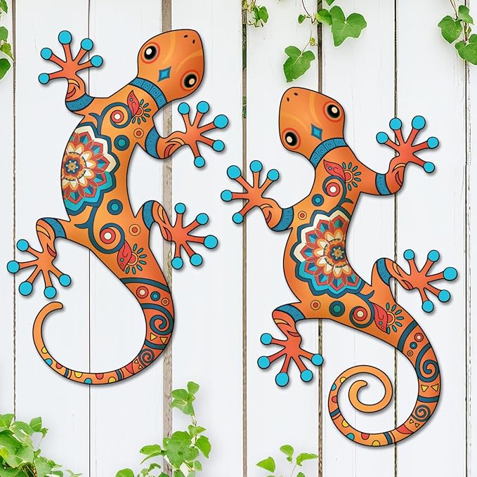 Metal Gecko Outdoor Decor -2 Pack 11.8 inch Gecko Wall Art Hanging Sculpture Decoration for Indoor or Outdoor, Garden Yard Fence Porch Patio Decor