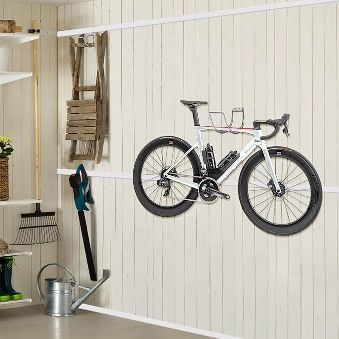 Garden Hose Holder Wall Mounted,304Stainless Steel Solid Hook Holds Up to 150Ft - Chrome