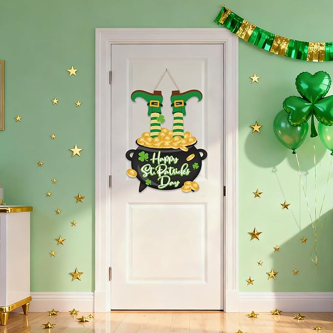 St. Patrick's Day Door Sign Happy St. Patrick's Day Wooden Front Door Wreath Leprechaun Feet Shamrock Gold Coin Jar Hanging Welcome Signs for Irish Home Wall Hanger Porch Indoor Outdoor Party Decor