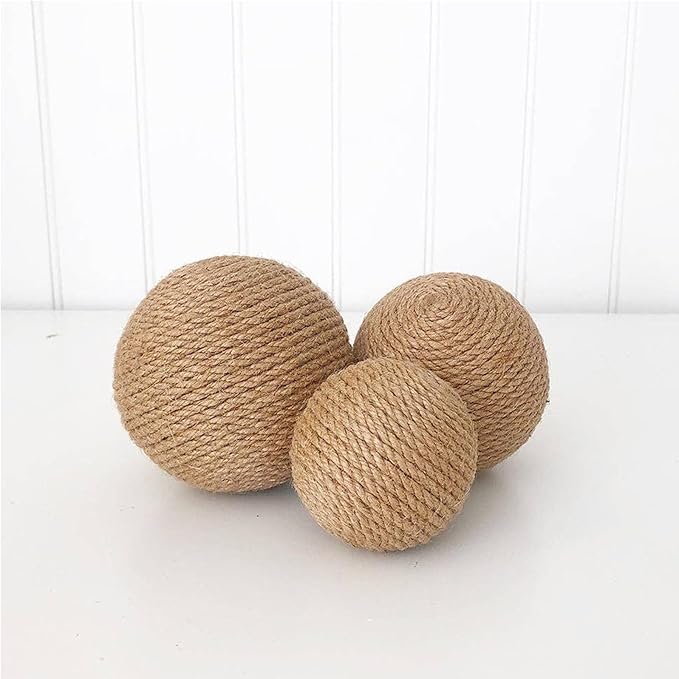 Leecogo 4.5mm Jute Rope 100 Feet Natural Craft Rope Twine String Perfect for Home Gardening Macrame Arts Crafts DIY Cat Scratching Post Replacement Repairing Recovering Cats Toy Making,Brown