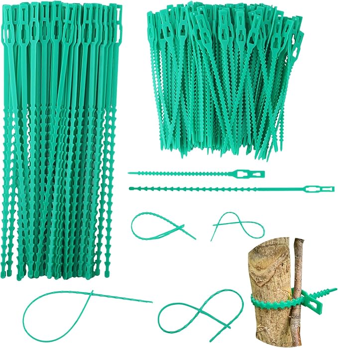200Pcs Adjustable Plant Ties Flexible Garden Plant Ties,Multi-Function Sturdy Garden Plant Green Twist Tie,Reusable Plastic Garden Ties Plant Support Tree Shrub for Secure Vine