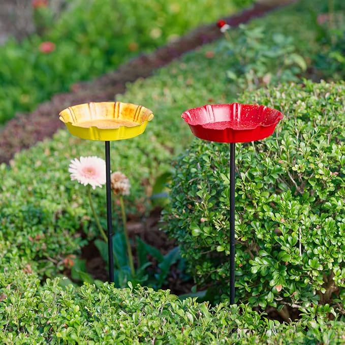 DREAMSOUL 2 PCS Bird Bath with Stake, Metal Bird Baths for Outdoors Garden Birdbath for Yard Garden Lawn Decor (Red & Yellow)