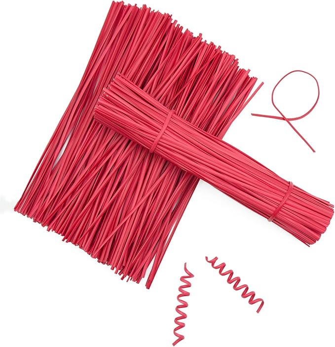Red Plastic Twist Ties Bulk, 6 Inch Reusable Twist Ties Garden Ties for Plants, 500 Pcs Metallic Twist Ties for Bread Bags, Vines and Wrapping Cords, Christmas Decor