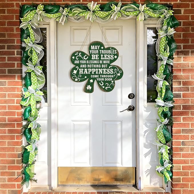Wooden St Patricks Day Decoration Shamrock Door Wreath for Front Door Sign Wall Signs Shamrock Clover Spring Decoration, Irish Sign Welcome Hanging for Home Decor Party Outdoor Indoor Supply