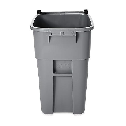 Rubbermaid Commercial Products BRUTE Rollout Plastic Trash/Garbage Can/Bin with Wheels 65 Gal for Restaurants/Hospitals/Offices/Back of House/Warehouses/Home