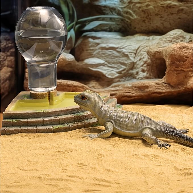 Navaris Corner Reptile Water Bowl, 400ml - Lizard & Tortoise Dish Accessories for Enclosure - Water or Food Bowls for Turtle, Lizard, Gecko, Bearded Dragon, Hedgehog, and More