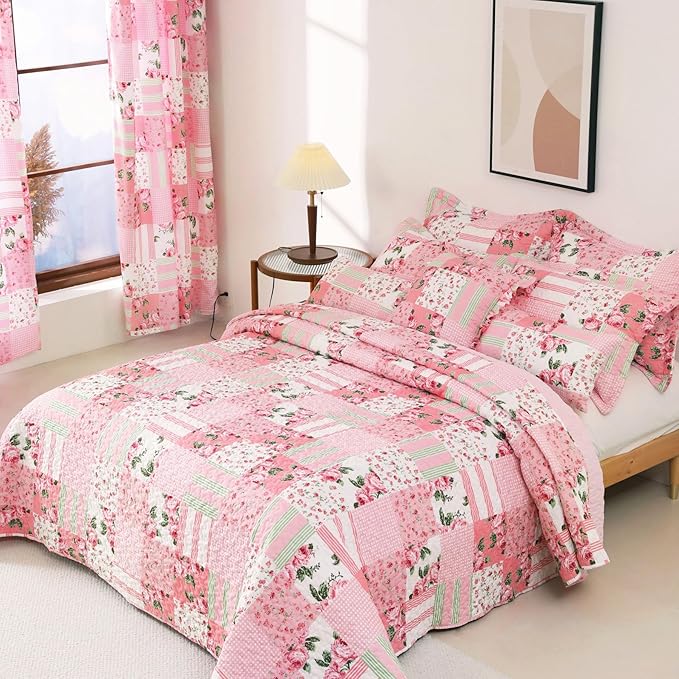 Cmfshape Floral Bedspread with 2 Pillow Shams-King Size,Patchwork Pink Quilt Set 3 Piece,Summer Quilt for Girls Women,Lightweight Reversible Bed Coverlet for All Seasons(King106 x96 Pink)