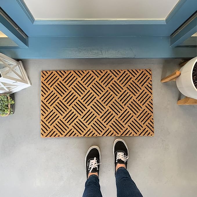 Welcome Doormats, Natural Coco Coir Mats with Non-Slip PVC Backing, Indoor Outdoor Mats for Home & Office, Floor Rugs for Door Decor, Geometric Porch Rug with Black Diamond Pattern, 30"x17"