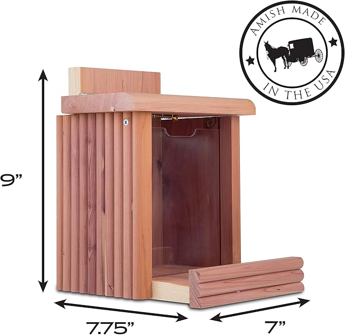 Pennington Cedar Squirrel Snacker Feeder, 2.75 LB Capacity