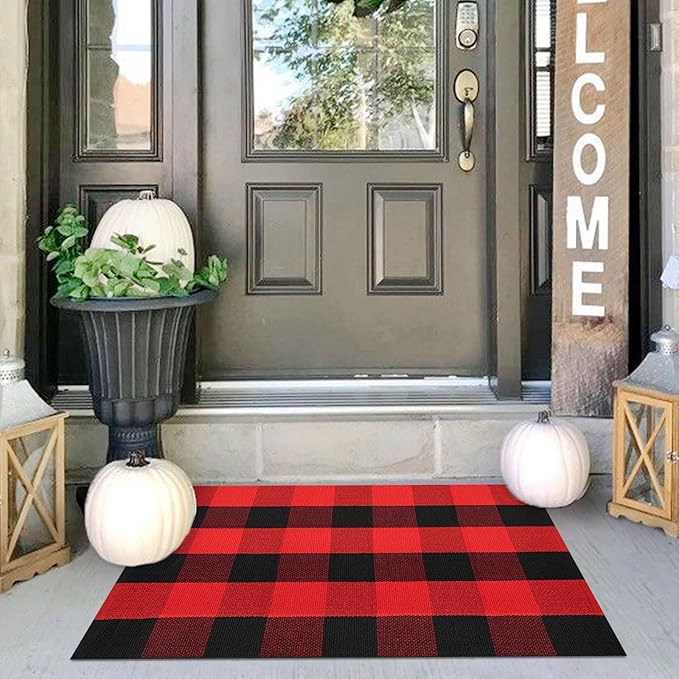 IOHOUZE Christmas Buffalo Plaid Rug 2x3 Ft Outdoor Indoor Doormat Red Black Checker Washable Area Rug Woven Cotton Checkered Front Porch Mat Christmas Decor for Front Door Entryway Home Entrance