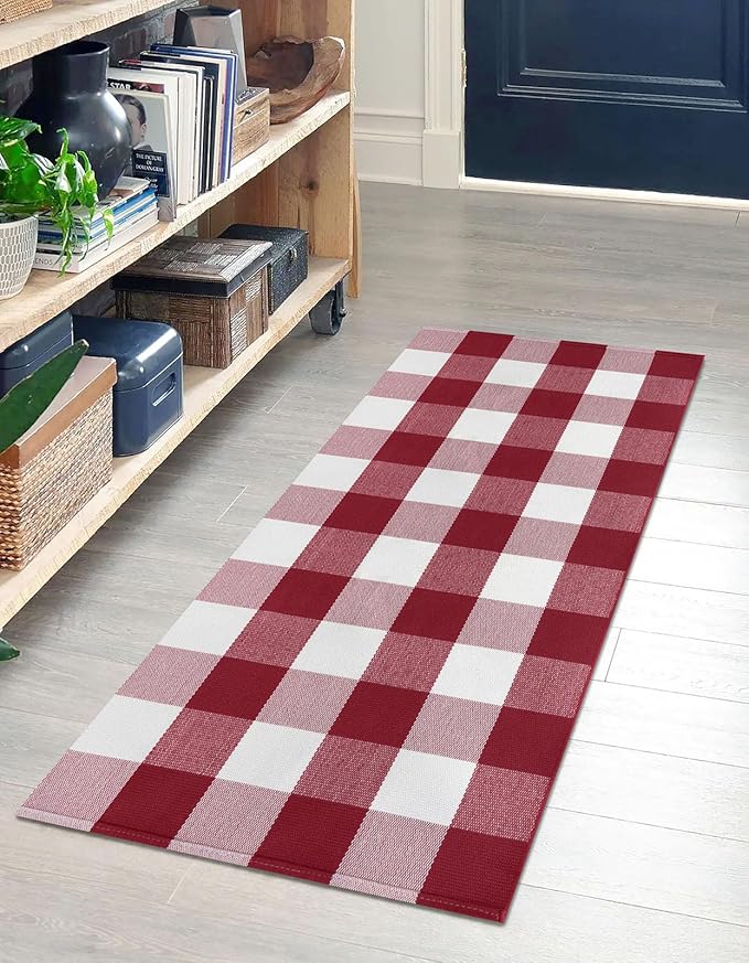 IOHOUZE Christmas Buffalo Plaid Rug 2x4.3 Ft Outdoor Indoor Doormat Red White Check Washable Area Rug Woven Cotton Checkered Front Porch Mat Christmas Decor for Front Door Entryway Home Entrance