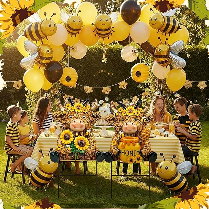 Amyhill 2 Pcs Highland Cow Outdoor Decor, Sunflower Bee Metal Garden Stakes, Honey Themed Yard Signs for Spring Summer, Patio Lawn Walkway Decorations, Cute Cow Gifts for Garden Lovers