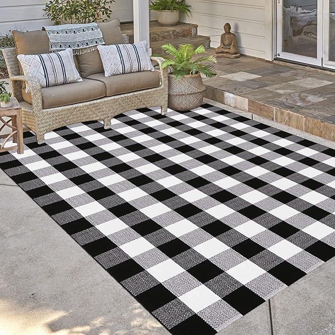 Buffalo Plaid Outdoor Rug, 4' x 6' Black and White Check Indoor/Outdoor Area Rugs, Layering Rug for Hello/Welcome Door Mat, Washable Cotton Woven Farmhouse Mat for Fall Front Porch Décor