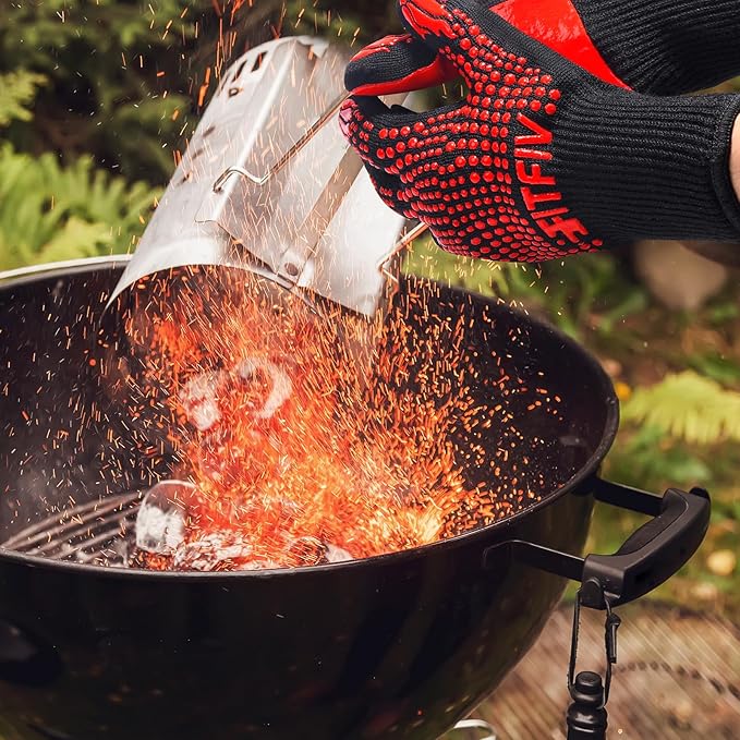 BBQ Gloves, Oven Gloves, 1472°F Extreme Heat Resistant Barbecue Gloves, Silicone Non-Slip Oven Mitts, Kitchen for Cooking, Grilling, and Baking (Red)
