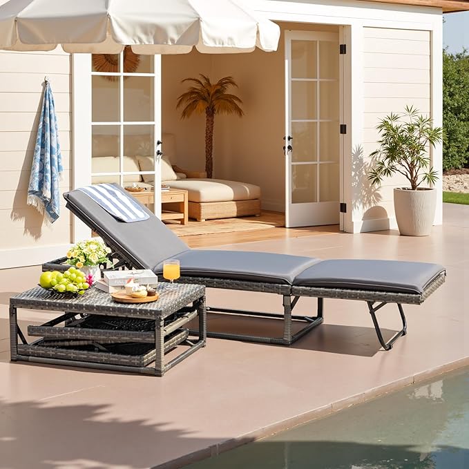 Devoko Lounge Chair Foldable Rattan Chaise Lounge 2-Pack, 5-Angle Adjustable Backrest Patio Chairs for Beach, Patio, Poolside (Grey)