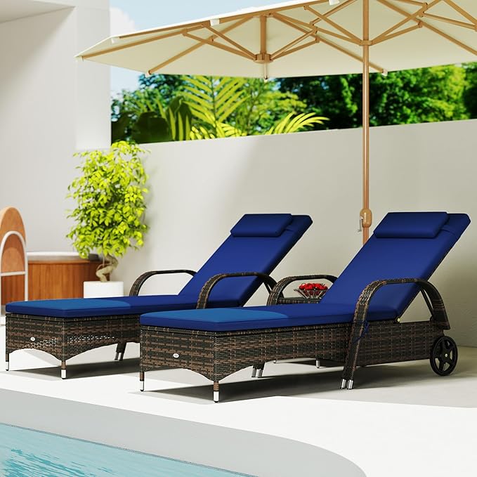Outsunny Wicker Outdoor Chaise Lounge Chair Set of 3 with Side Table, 5-Level Adjustable Backrest PE Rattan Pool Lounge Chair with Wheels, Cushion & Headrest, Dark Blue